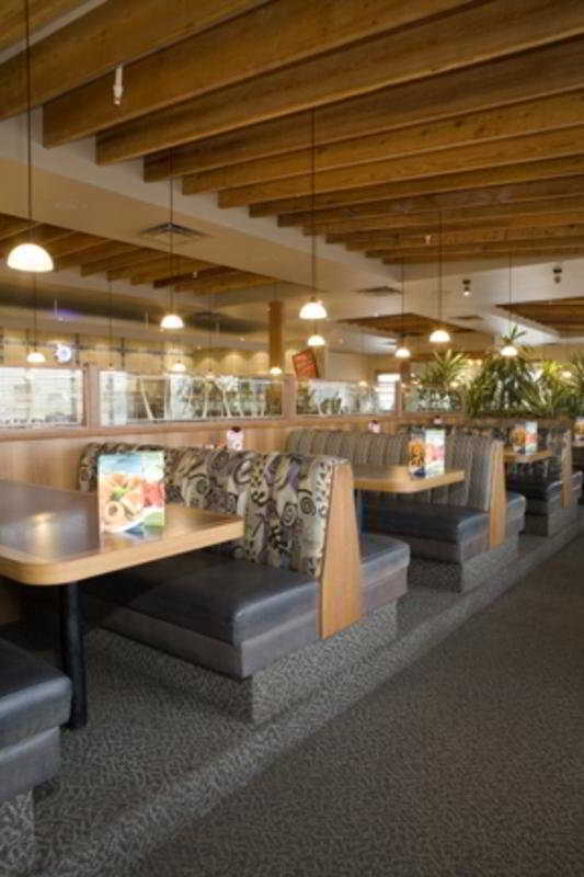 Sandman Hotel & Suites Regina Restaurant photo
